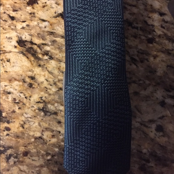 MICHAEL KORS NECK TIE Brand New With Tag - Picture 2 of 5